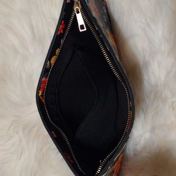 Unbranded Floral Wristlet Hand Bag - Picture 5 of 9